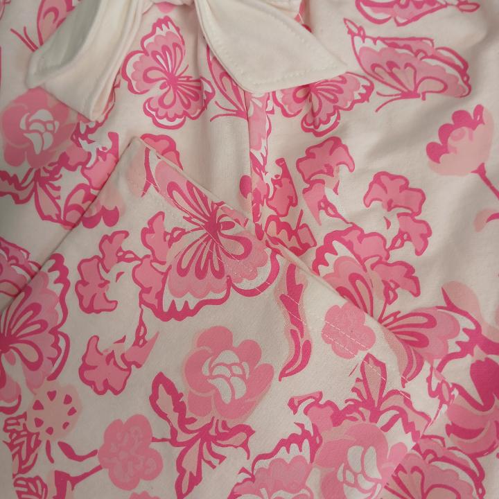 SET T-SHIRT AND PANTS