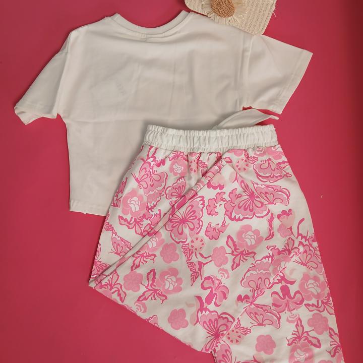 SET T-SHIRT AND PANTS