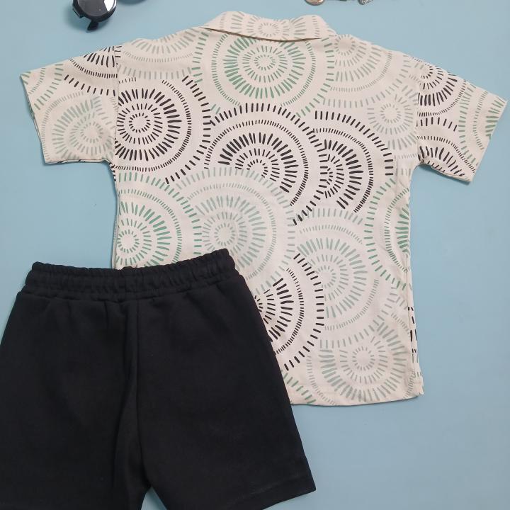 SET SHIRTS AND SHORTS
