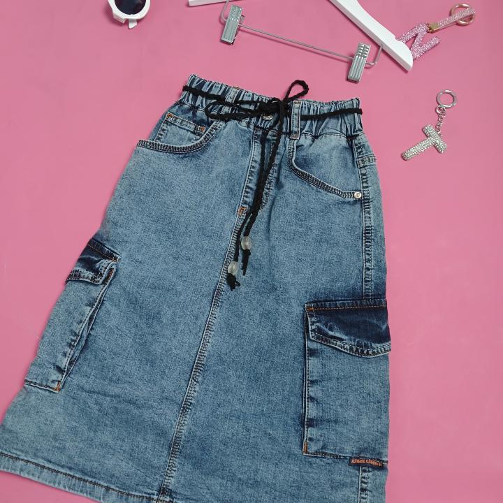 SKIRTS